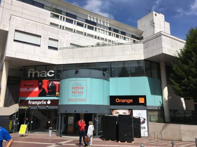 Centre commercial rive droite  - Rouen 76 - L'Espace du Palais